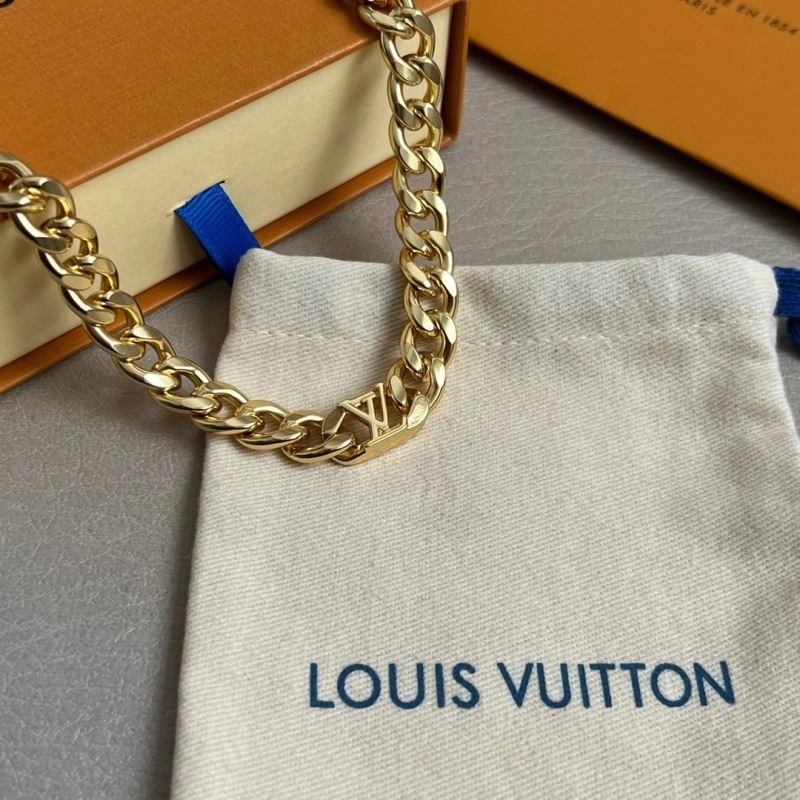 TimelessDesign Louis Vuitton Necklaces 248898