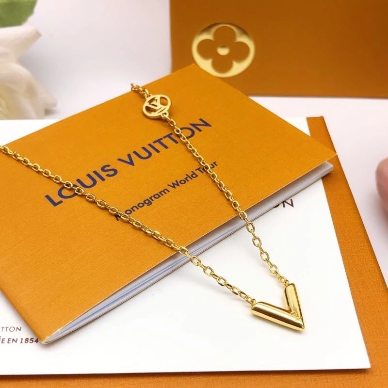SoftTouch Louis Vuitton Necklaces 248896