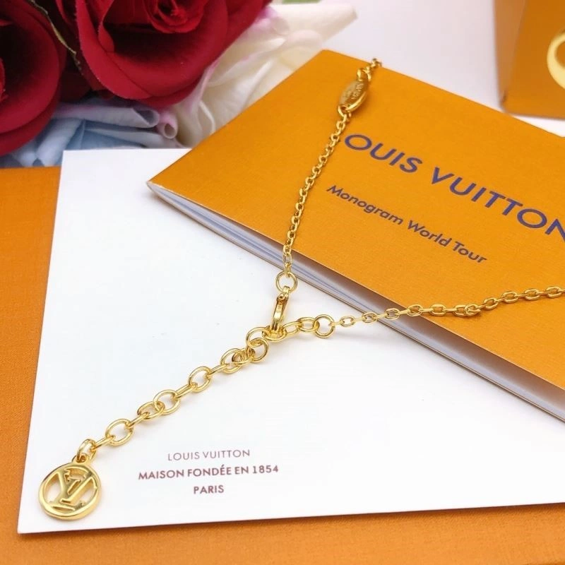SoftTouch Louis Vuitton Necklaces 248896