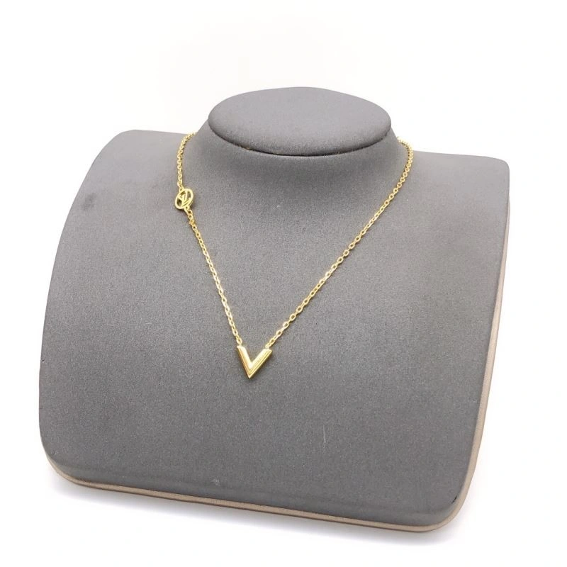 SoftTouch Louis Vuitton Necklaces 248896