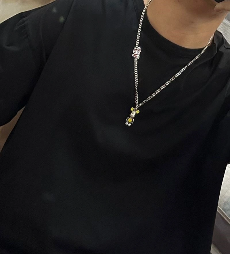 Lightweight Louis Vuitton Necklaces 248891