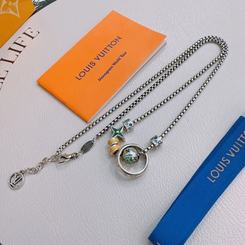 Louis Vuitton Necklaces ModernLook 248890