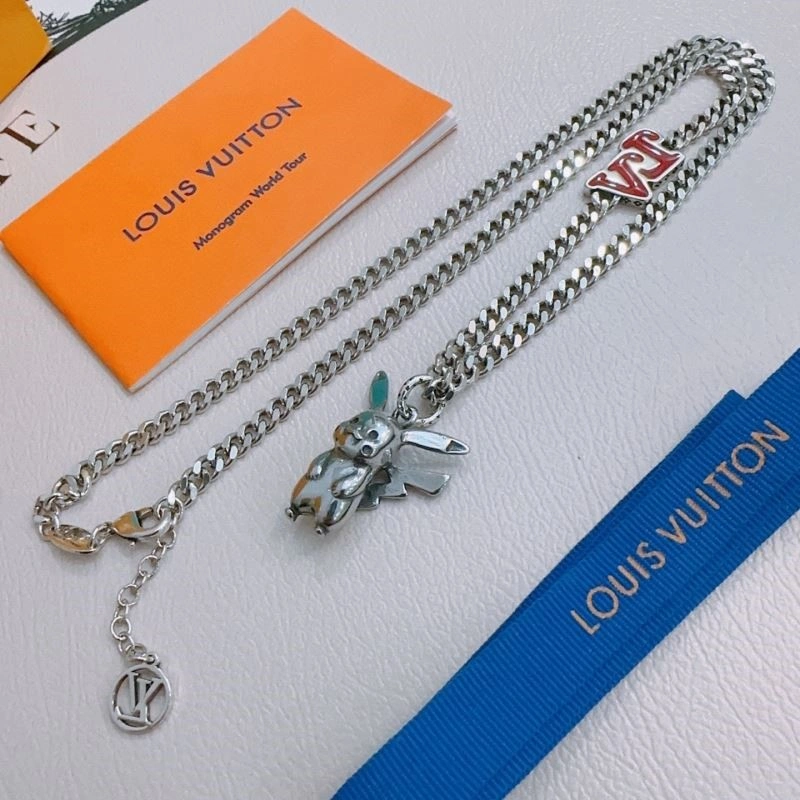 SmoothTexture Louis Vuitton Necklaces 248888