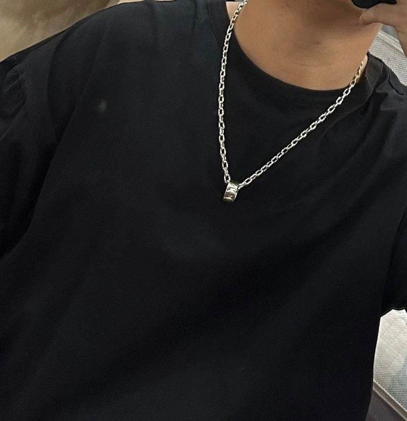 Louis Vuitton Necklaces SportInspired 248886