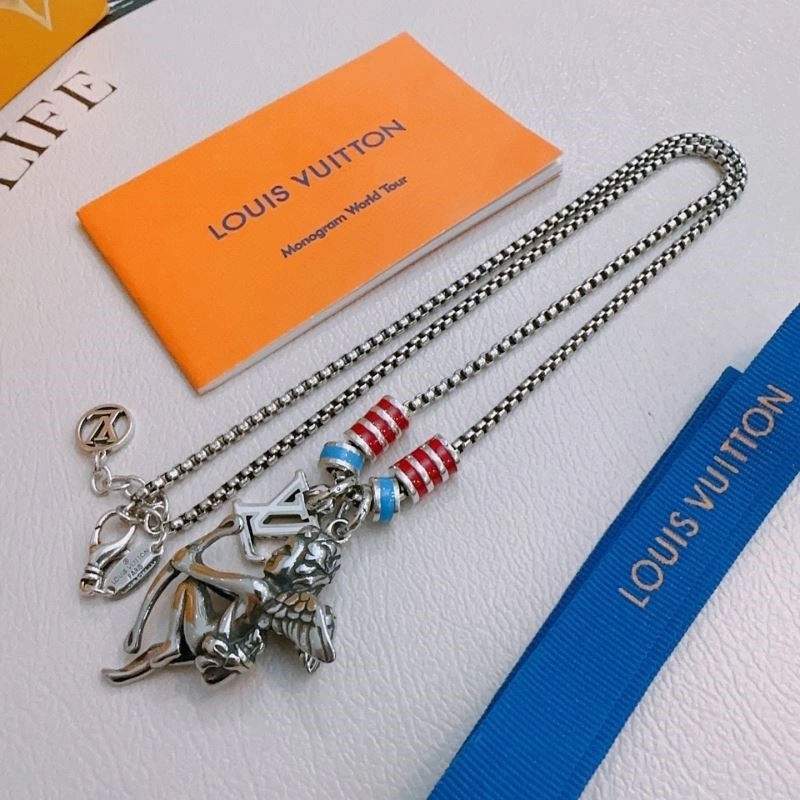 Louis Vuitton Necklaces Supportive 248887