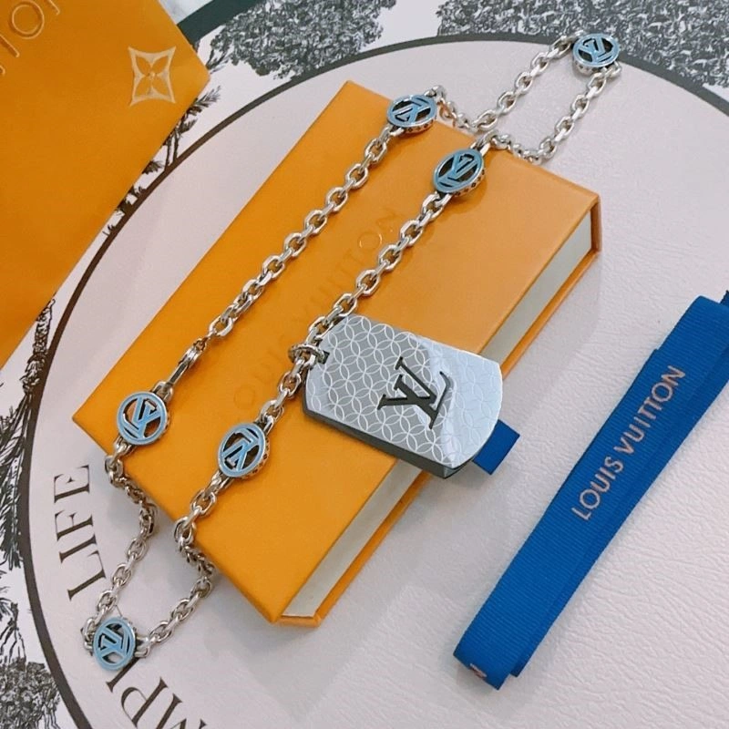 Louis Vuitton Necklaces Thermal 248865
