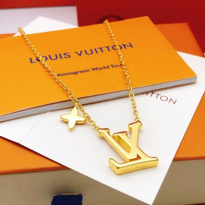 Tailored Louis Vuitton Necklaces 248856