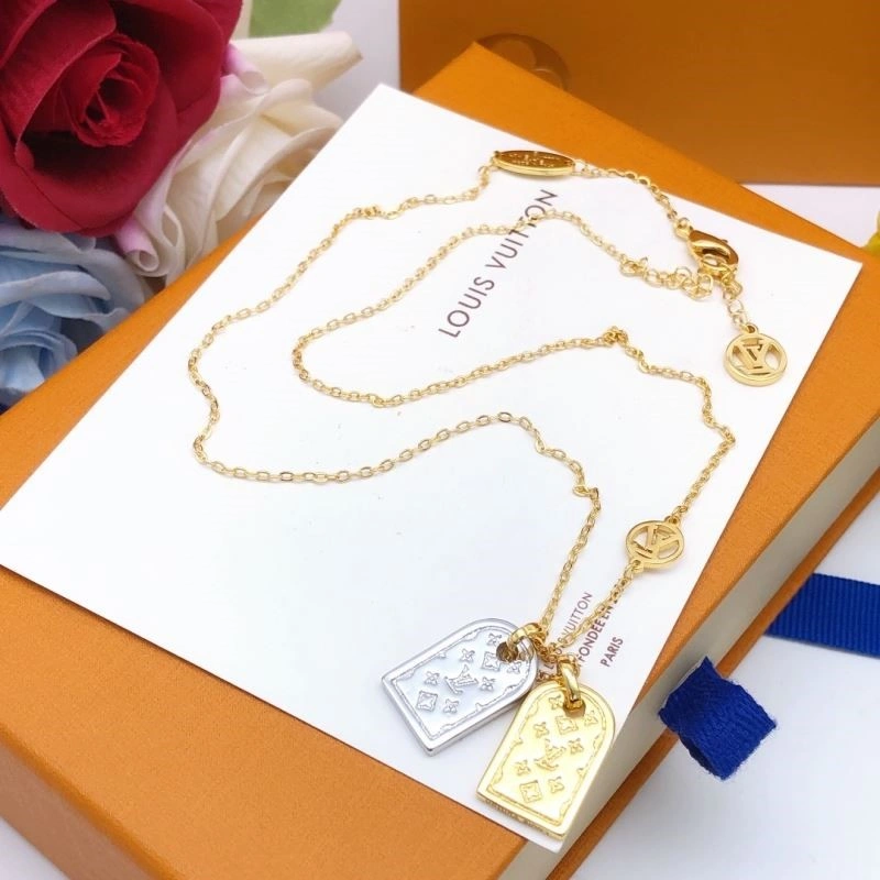 Louis Vuitton Necklaces Soft 248857