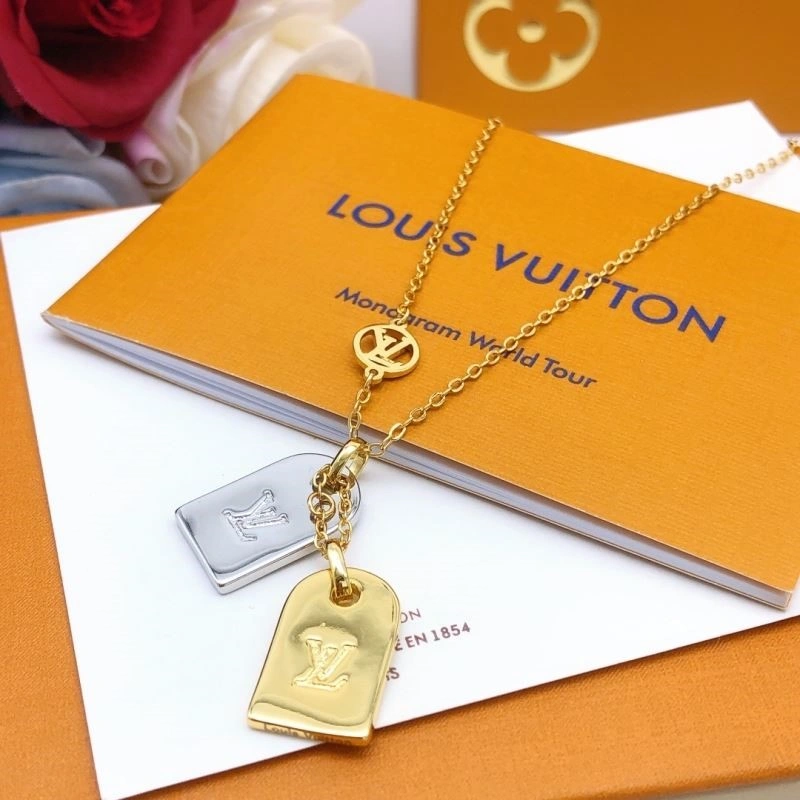 Louis Vuitton Necklaces Soft 248857