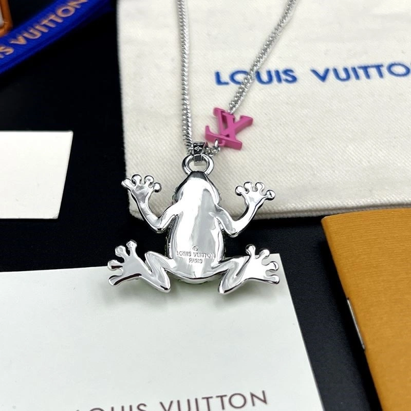 Louis Vuitton Necklaces OnTrend 248880