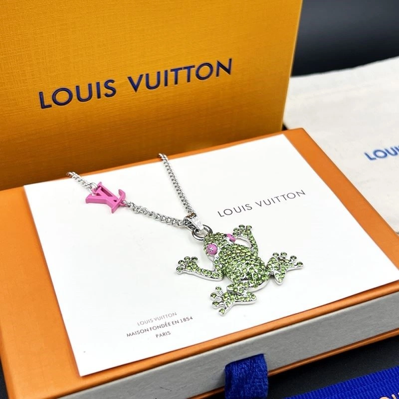 Louis Vuitton Necklaces OnTrend 248880
