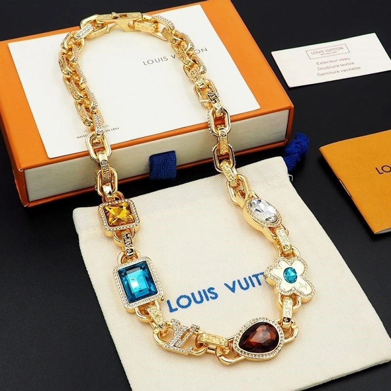 Louis Vuitton Necklaces Refined 248879