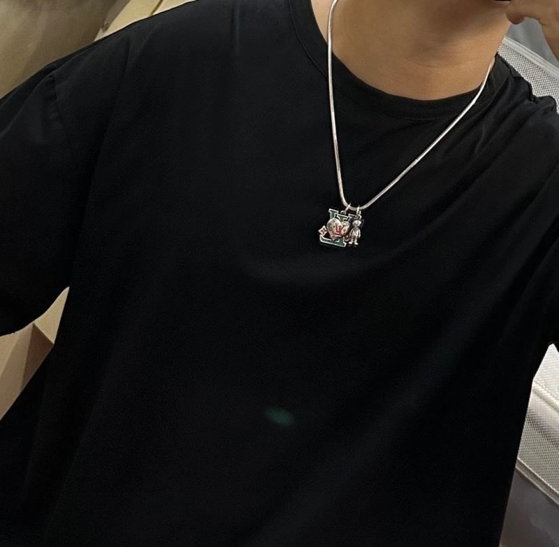 Louis Vuitton Necklaces DailyWear 248874