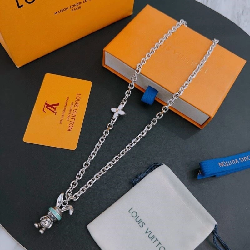 Breathable Louis Vuitton Necklaces 248854