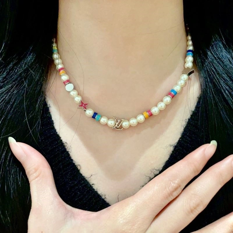 Louis Vuitton Necklaces Flexible 248847