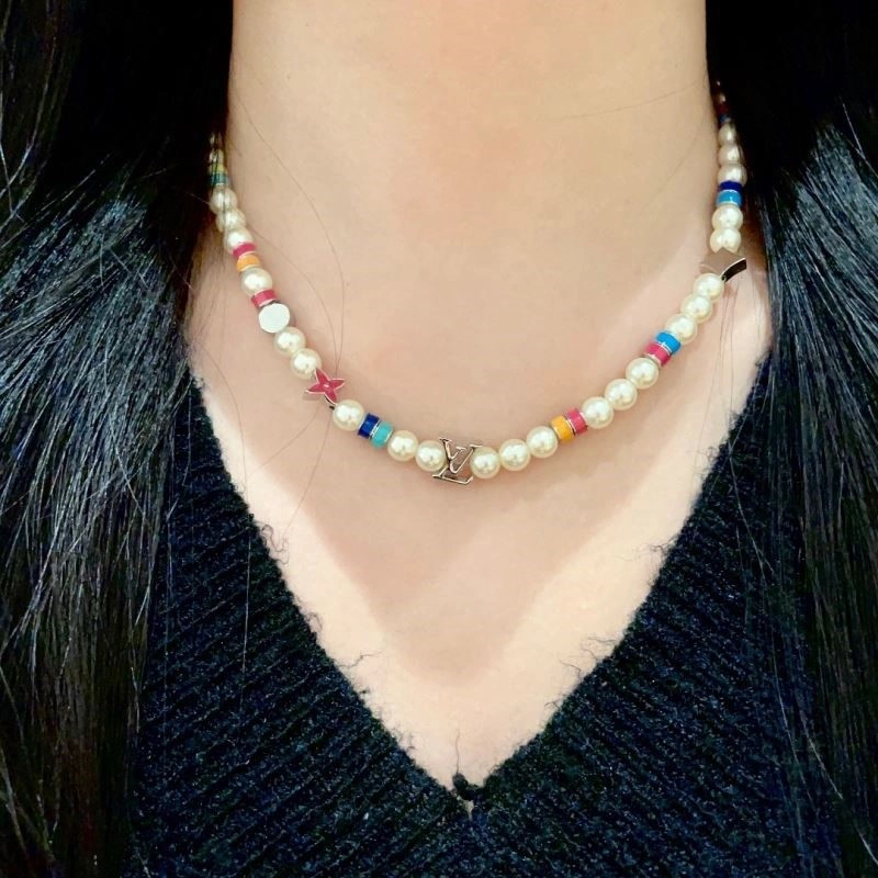 Louis Vuitton Necklaces Flexible 248847