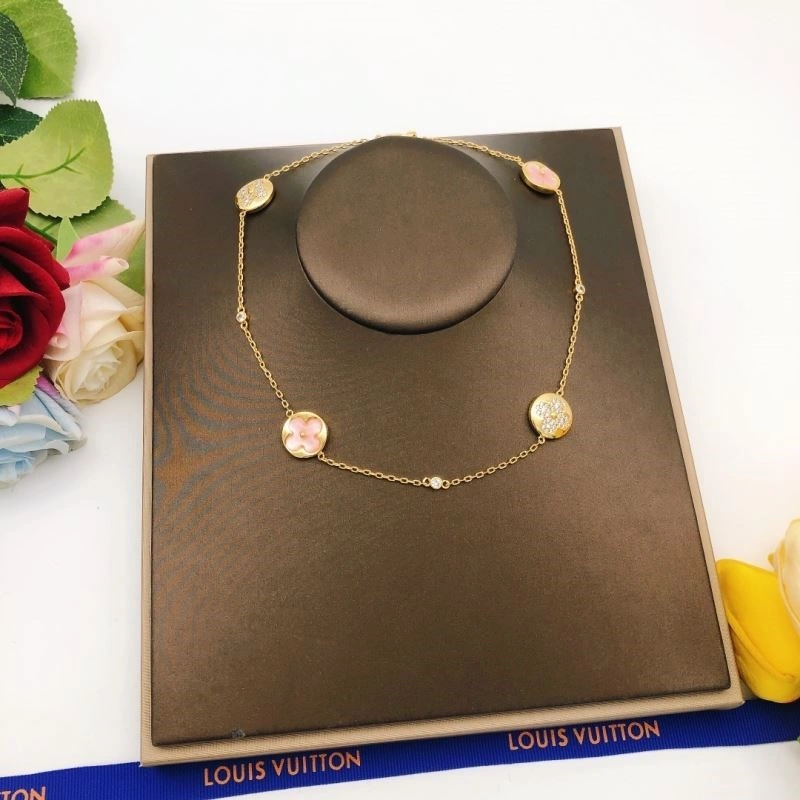 Sleek Louis Vuitton Necklaces 248562
