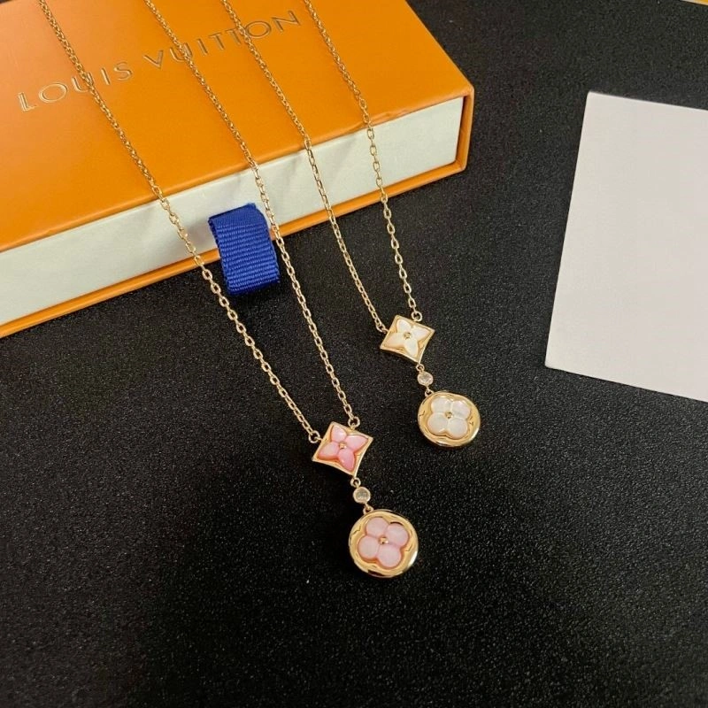 Louis Vuitton Necklaces Breathable 248591