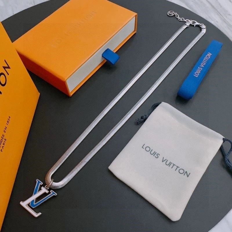 Louis Vuitton Necklaces Stretchable 248579