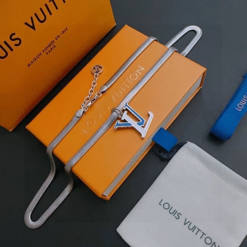 Louis Vuitton Necklaces Stretchable 248579