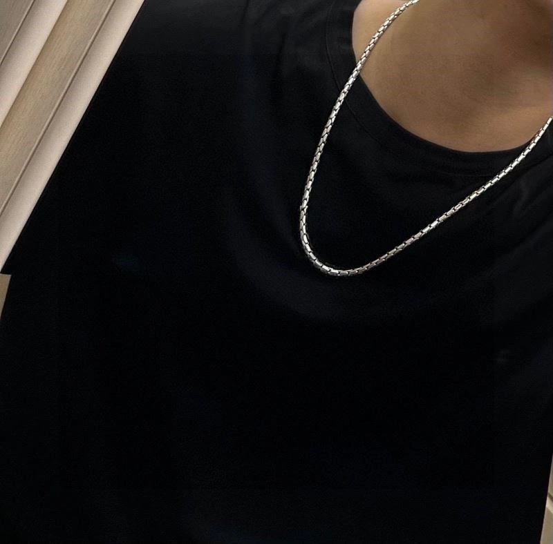 SportInspired Louis Vuitton Necklaces 248563