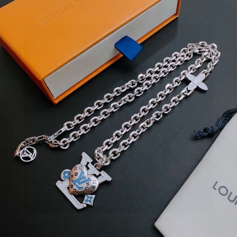 Louis Vuitton Necklaces TravelReady 248574