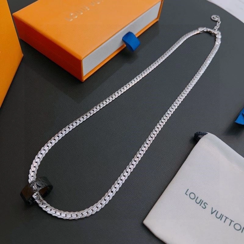 Louis Vuitton Necklaces FreshLook 248558
