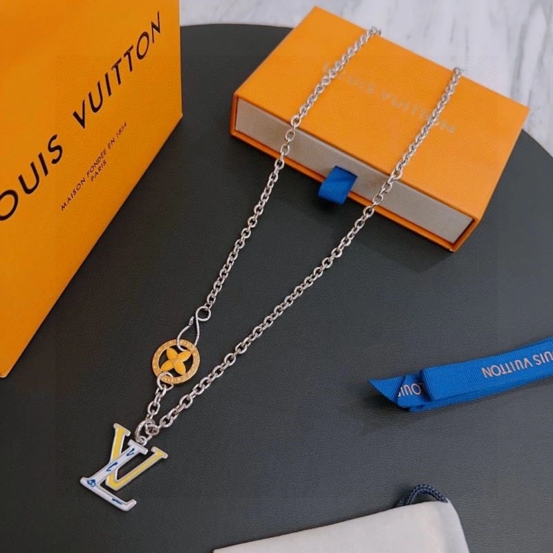 Louis Vuitton Necklaces Compact 248554