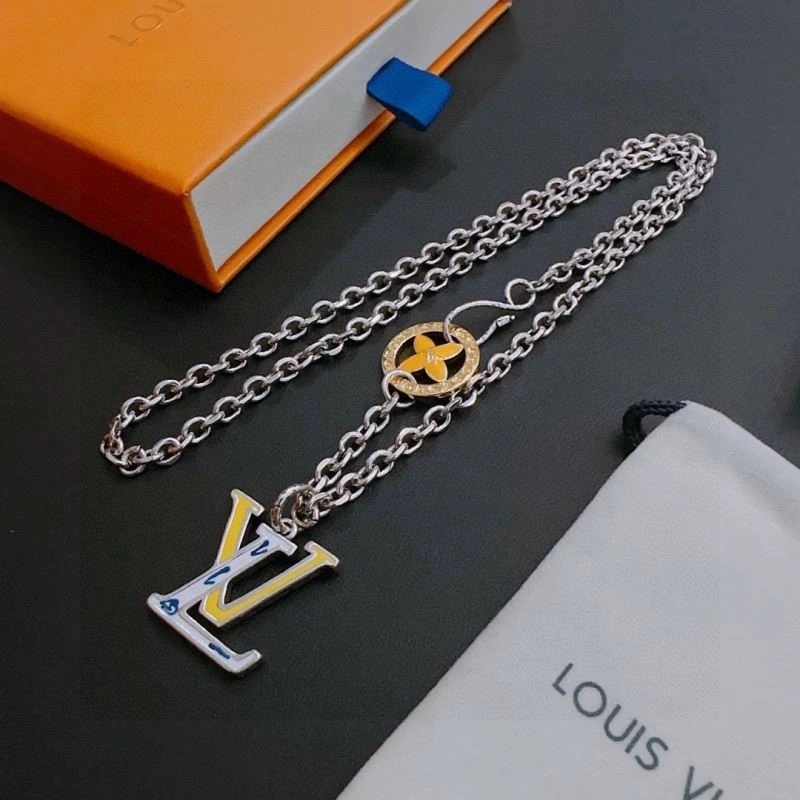 Louis Vuitton Necklaces Compact 248554