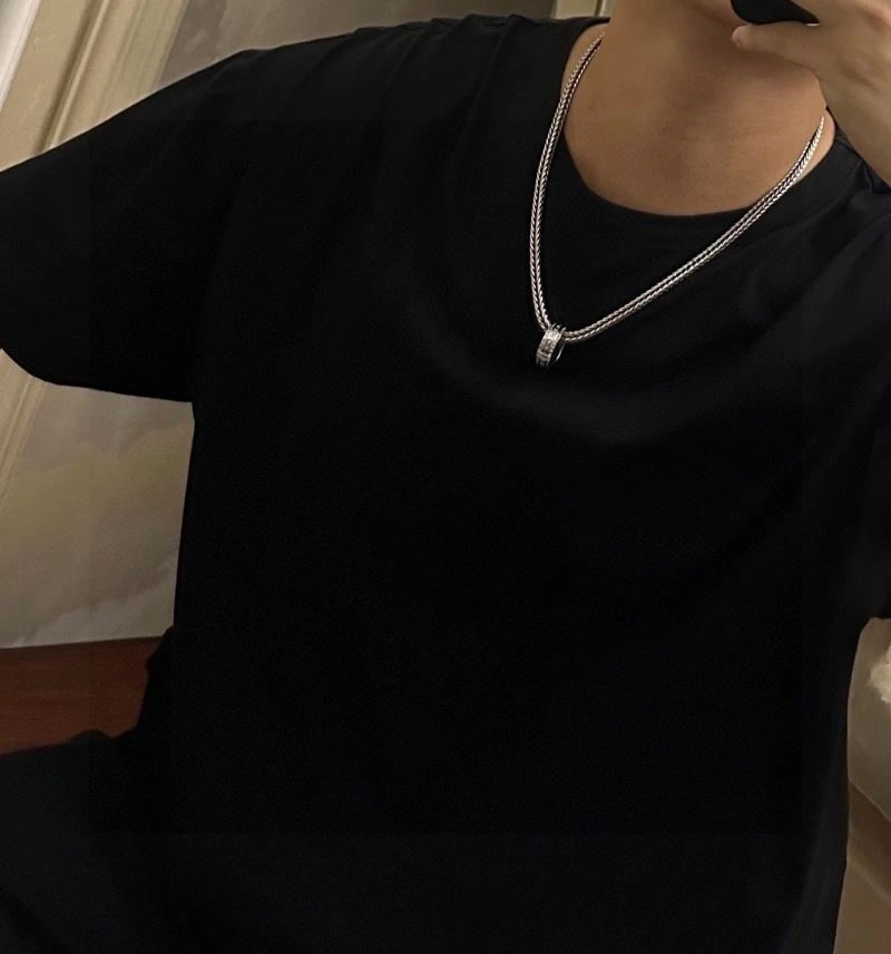 RelaxedFit Louis Vuitton Necklaces 248551
