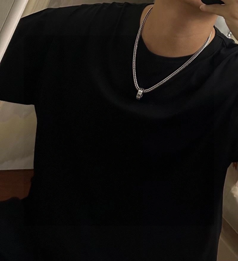 RelaxedFit Louis Vuitton Necklaces 248551