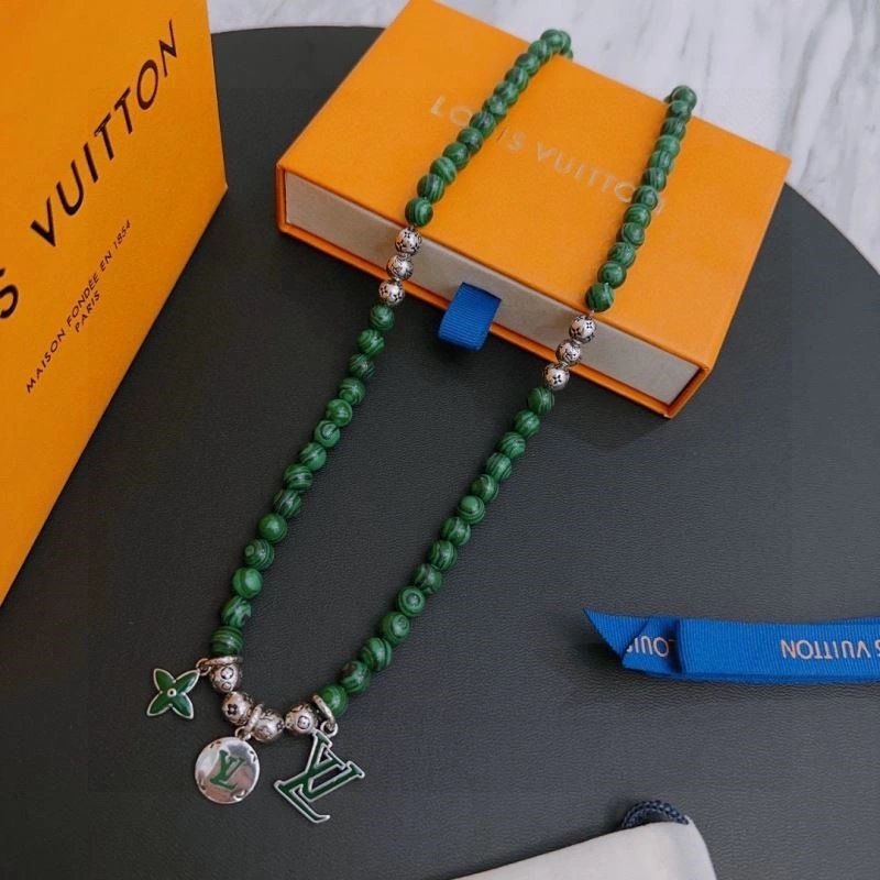 Louis Vuitton Necklaces WellDesigned 248550