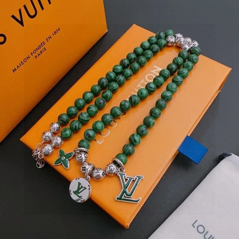 Louis Vuitton Necklaces WellDesigned 248550