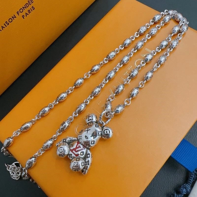 RelaxedFit Louis Vuitton Necklaces 248527