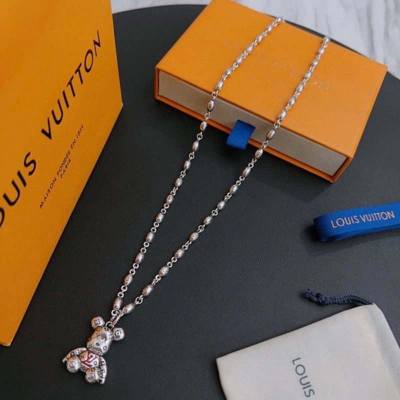 RelaxedFit Louis Vuitton Necklaces 248527
