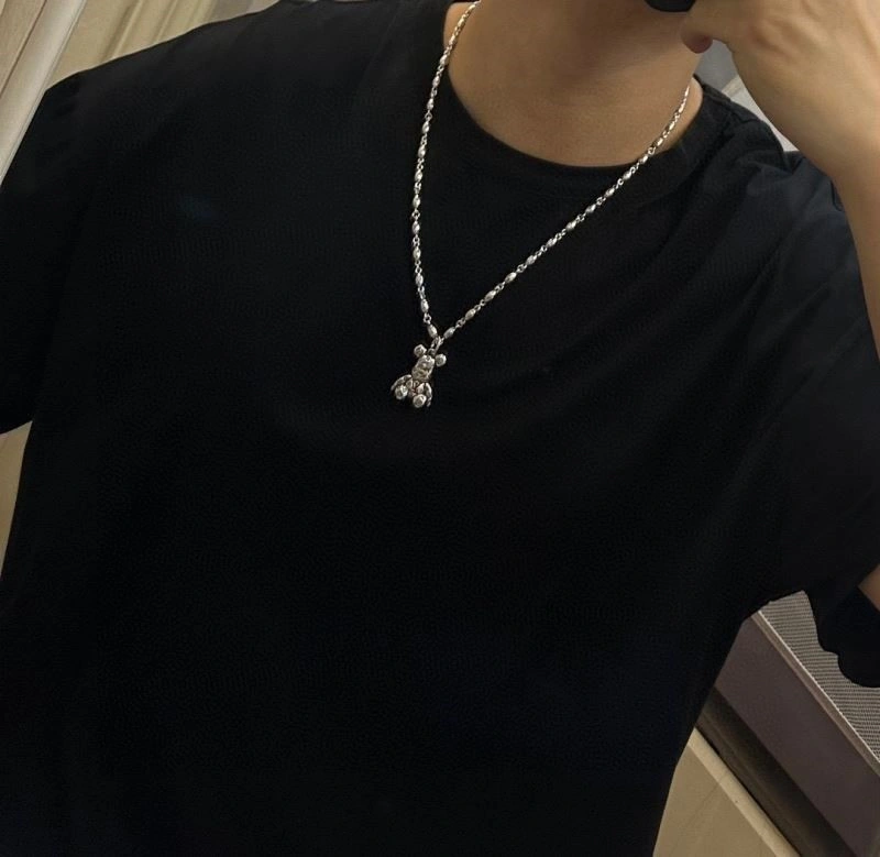 RelaxedFit Louis Vuitton Necklaces 248527