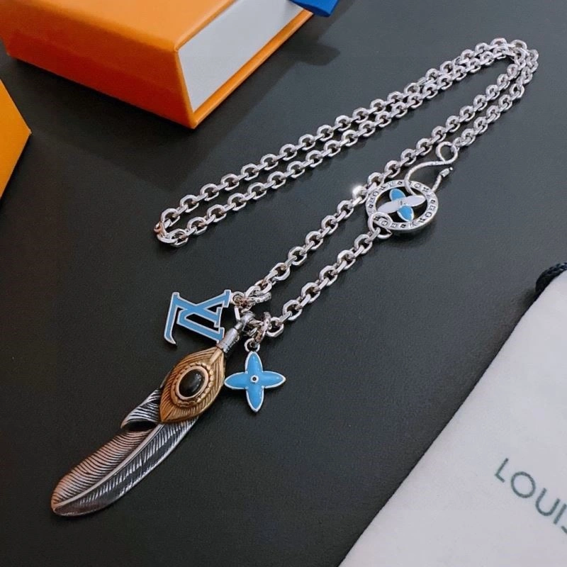 Upgraded Louis Vuitton Necklaces 248525