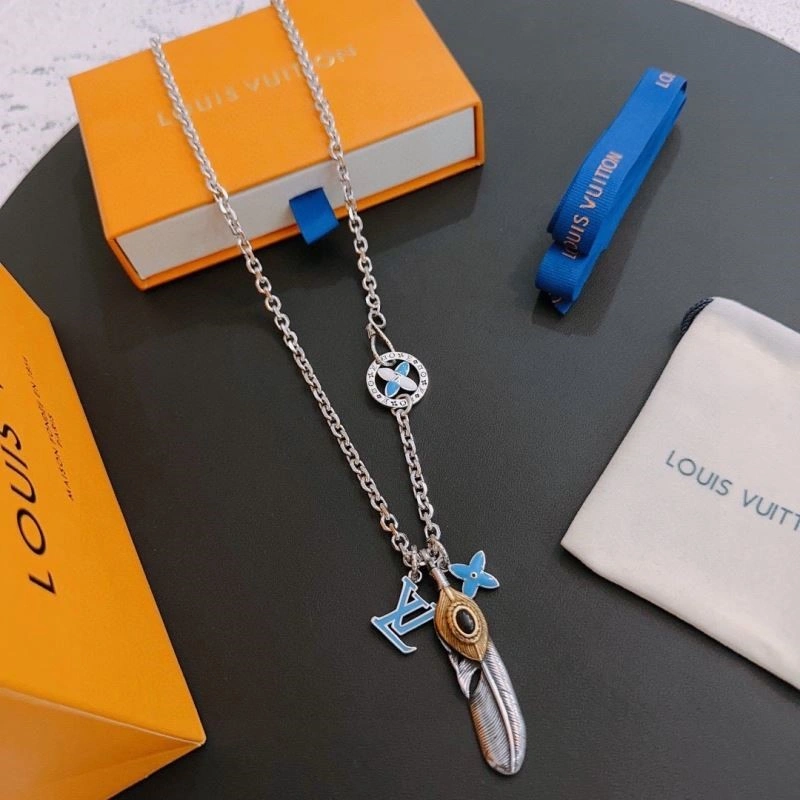 Upgraded Louis Vuitton Necklaces 248525