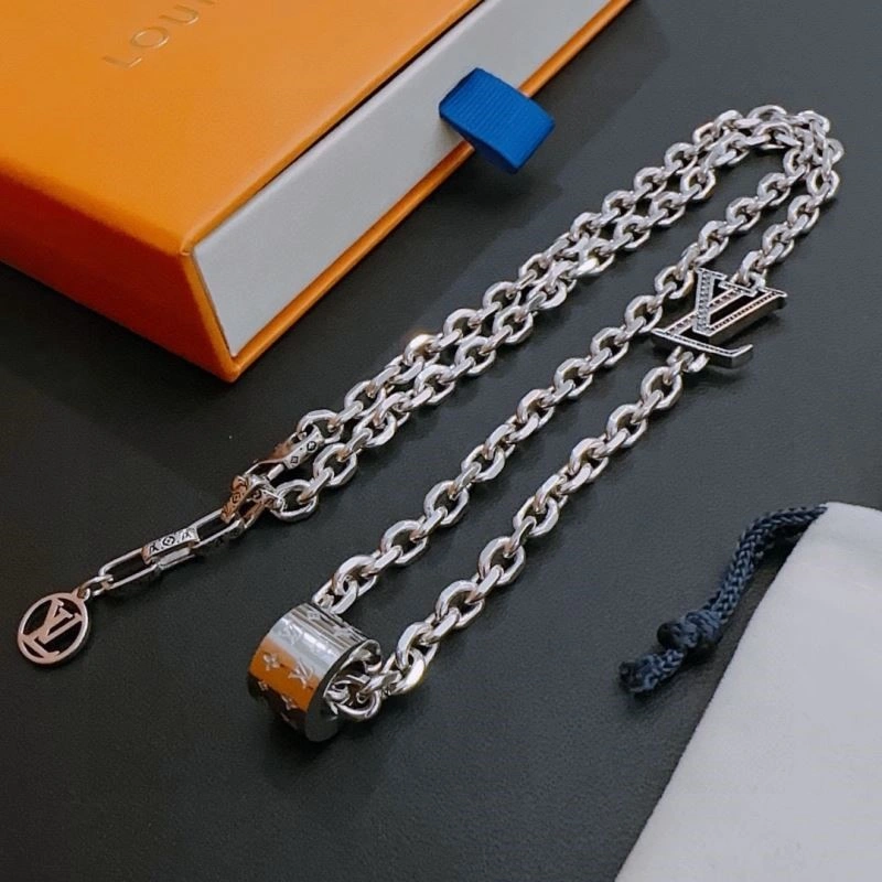 Bold Louis Vuitton Necklaces 248545