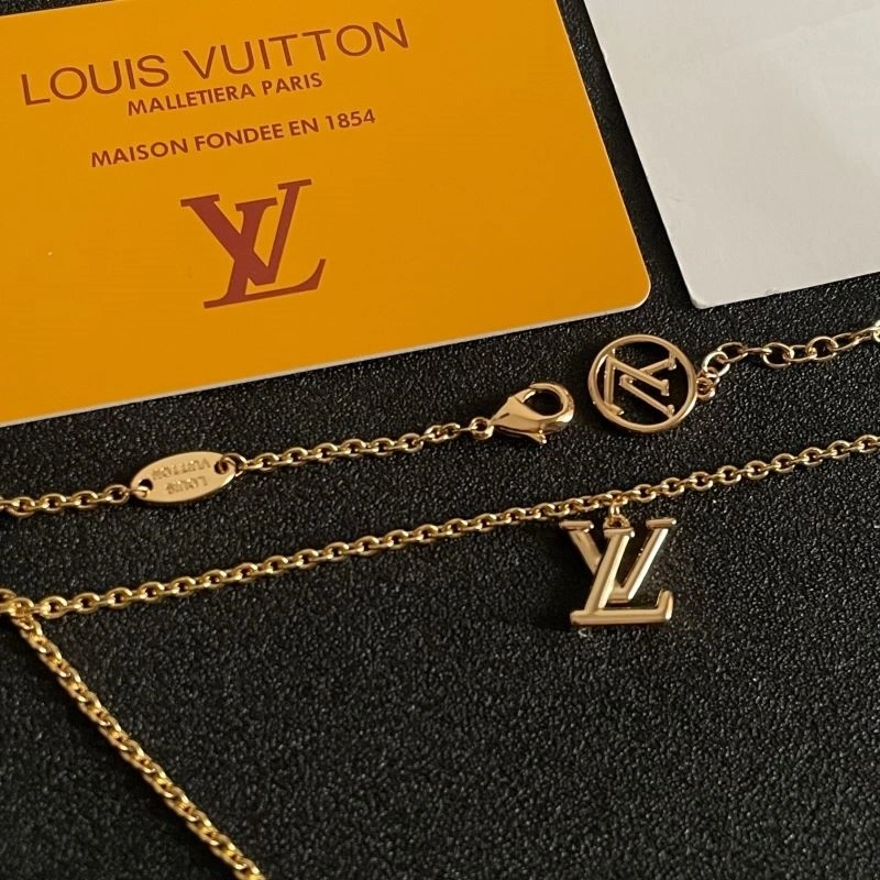 Louis Vuitton Necklaces TimelessDesign 248530
