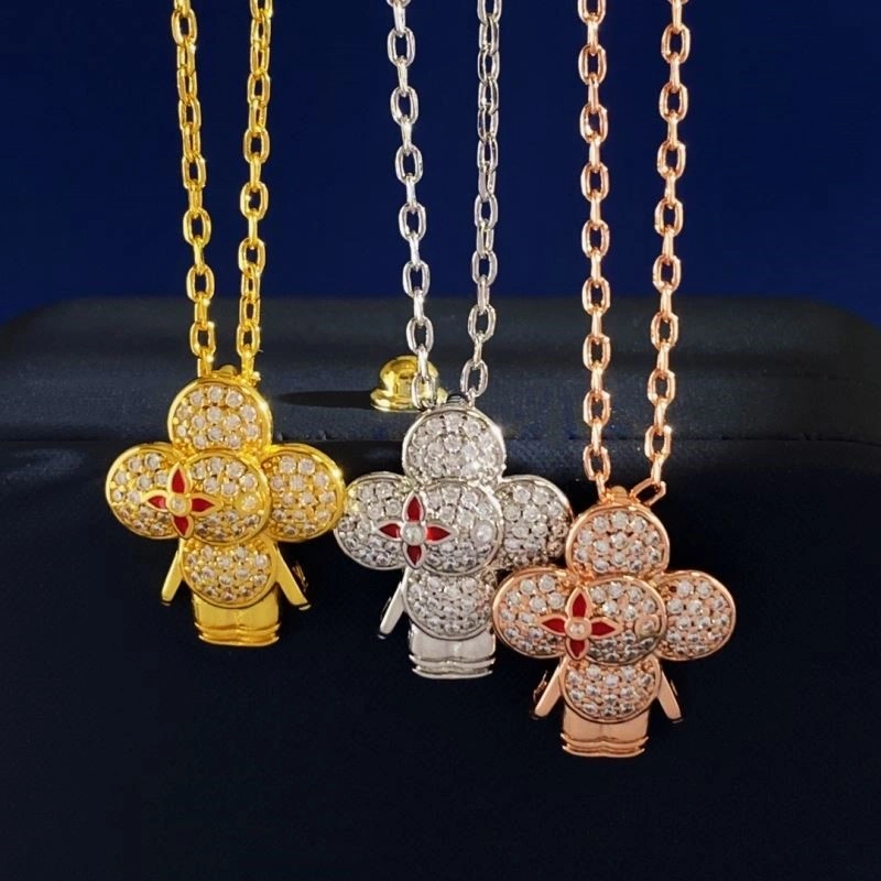 Louis Vuitton Necklaces Vibrant 248546