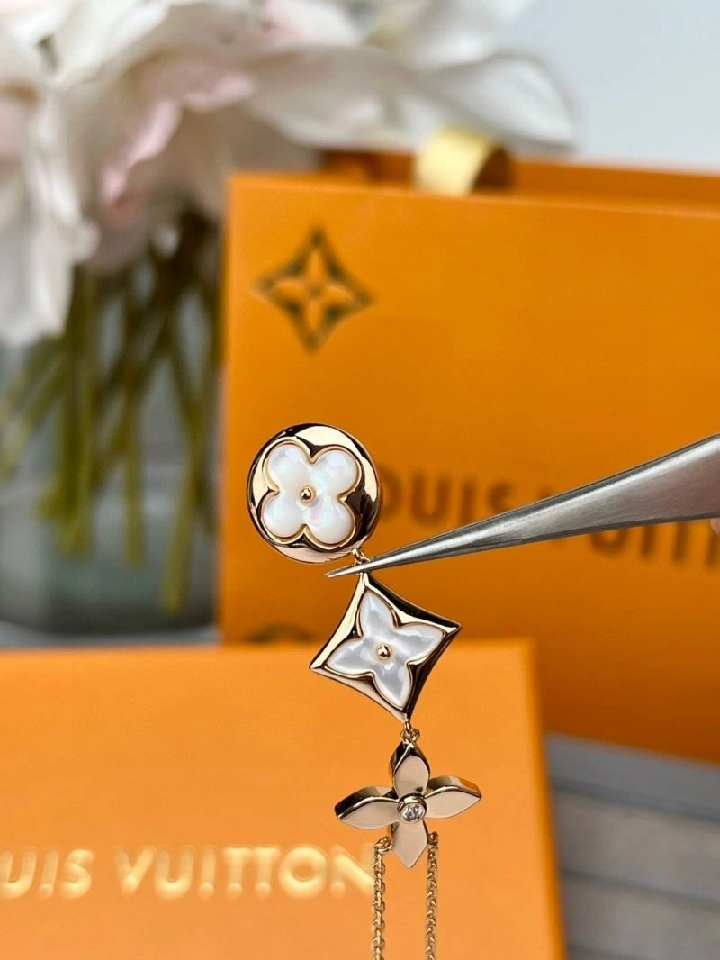 Practical Louis Vuitton Necklaces 248540