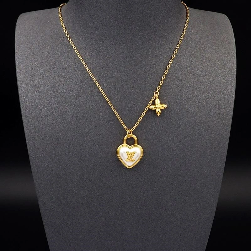 Louis Vuitton Necklaces Effortless 248533