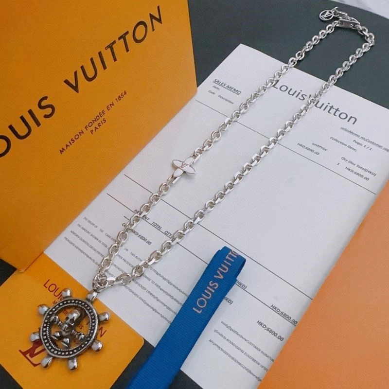 Bold Louis Vuitton Necklaces 248531
