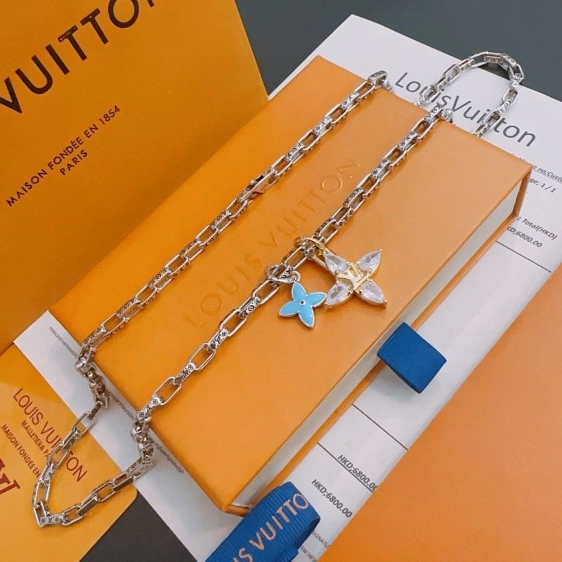 Breathable Louis Vuitton Necklaces 248523
