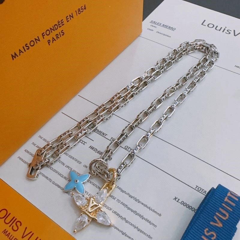 Breathable Louis Vuitton Necklaces 248523