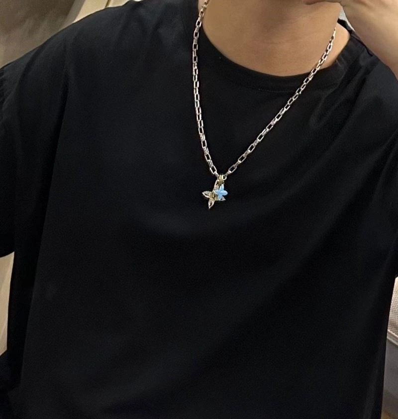 Breathable Louis Vuitton Necklaces 248523