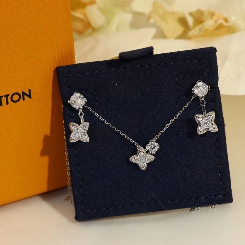 Louis Vuitton Necklaces Flexible 248518