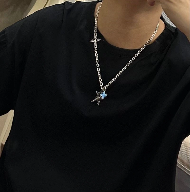 Comfortable Louis Vuitton Necklaces 248532