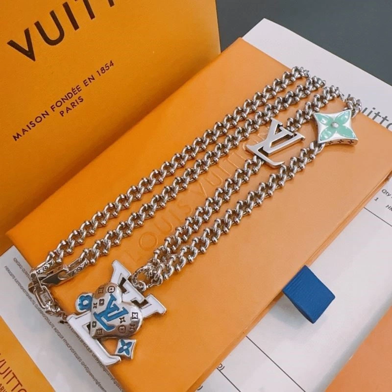 Louis Vuitton Necklaces Compact 248516